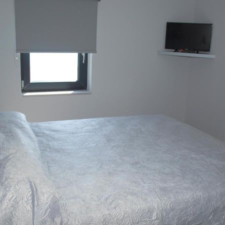 Attic Apartments Agia Anna  Buitenkant foto